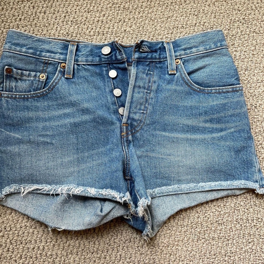 Levi’s Denim shorts size 24